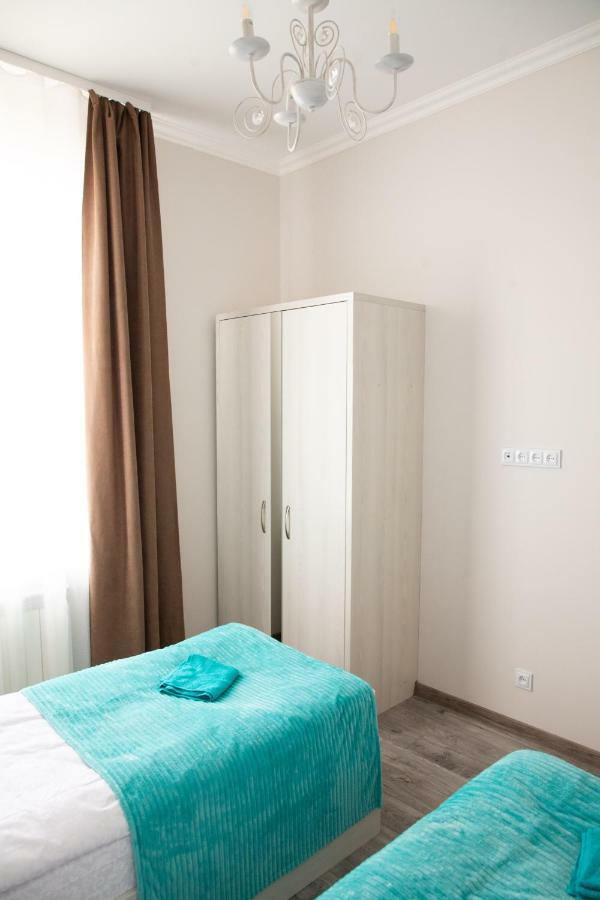 Kit Apartament Apartment ลวีฟ ภายนอก รูปภาพ