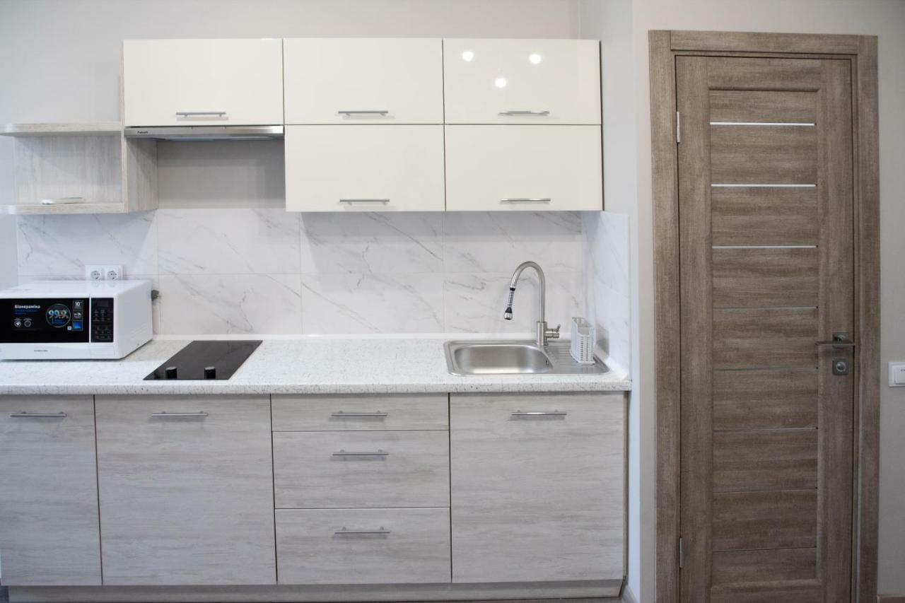 Kit Apartament Apartment ลวีฟ ภายนอก รูปภาพ
