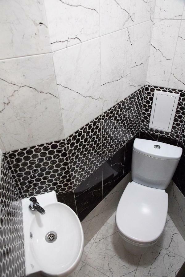 Kit Apartament Apartment ลวีฟ ภายนอก รูปภาพ