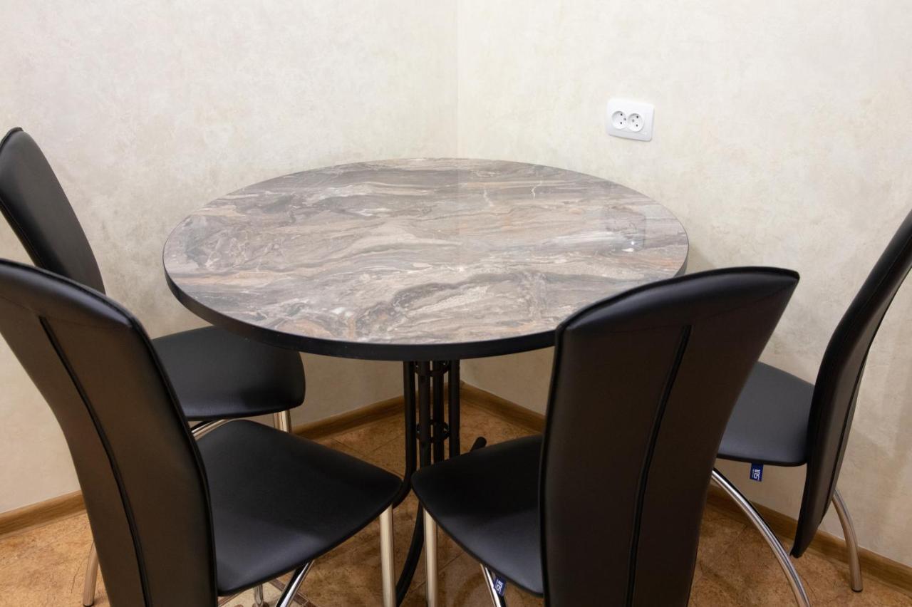Kit Apartament Apartment ลวีฟ ภายนอก รูปภาพ