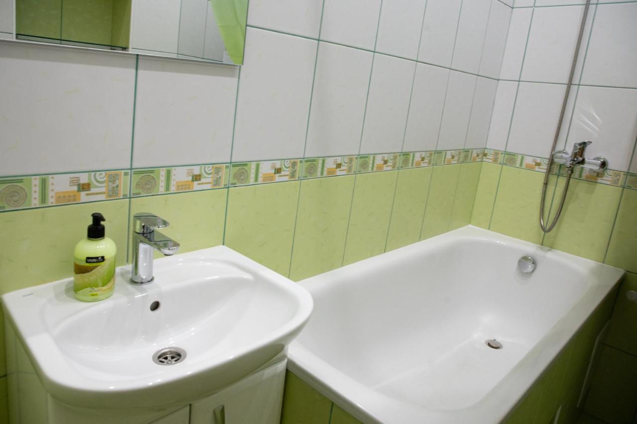 Kit Apartament Apartment ลวีฟ ภายนอก รูปภาพ